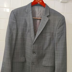 Kenneth Cole double vent 42S suit